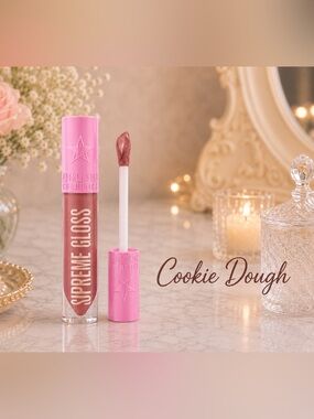 Jeffree Star Supreme Gloss - Cookie Dough Shade